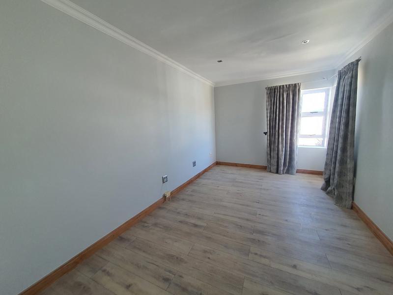 3 Bedroom Property for Sale in Dana Bay Western Cape